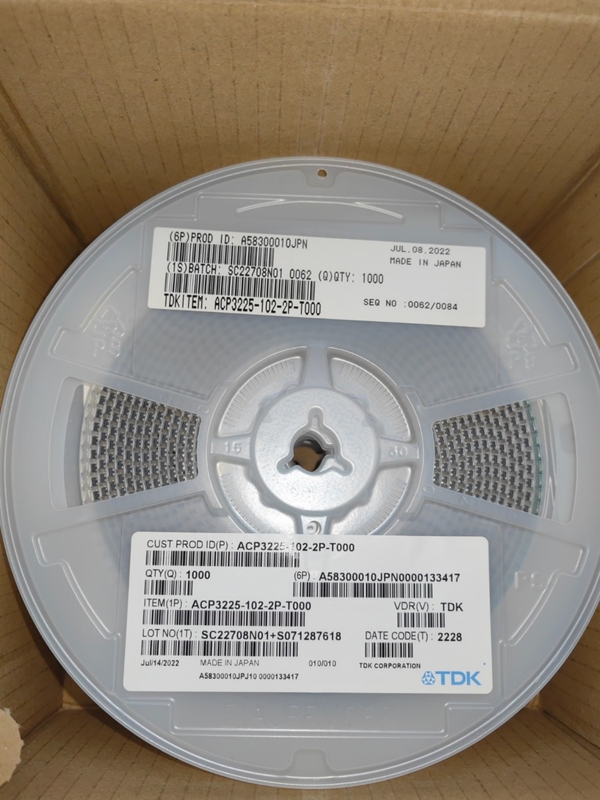 Microplaqueta IC do circuito integrado de ACP3225-102-2P-T000 SMD, original brandnew, não utilizado